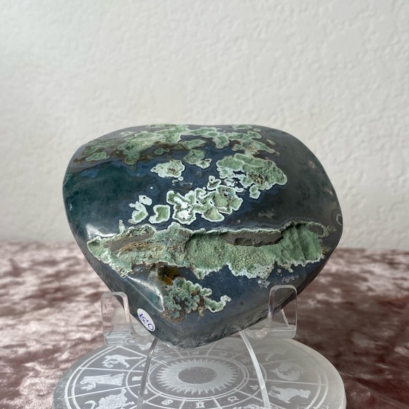 Green Amethyst Heart 💚✨💚 - Picture 5 of 5